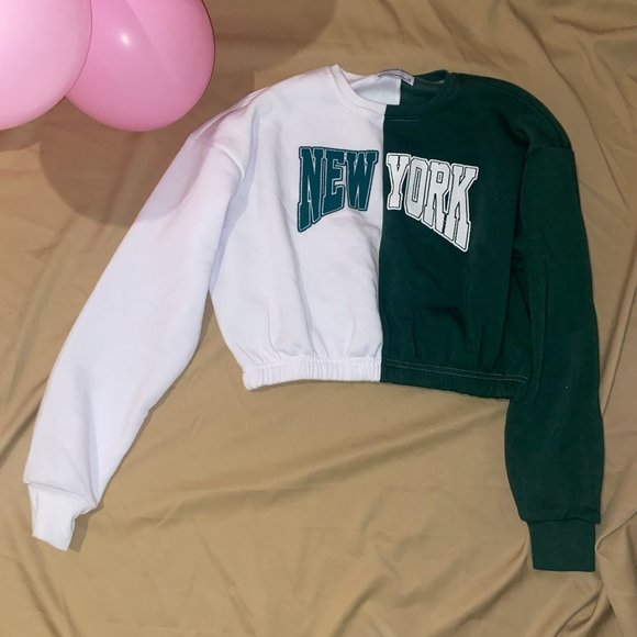 Women's tops - Picture 6 of 11